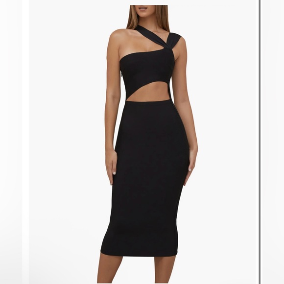 🔥House of CB: BLACK CUT OUT BANDAGE MIDI DRESS - Picture 9 of 13
